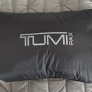 TUMI Men’s XL Packable Vest NWT
